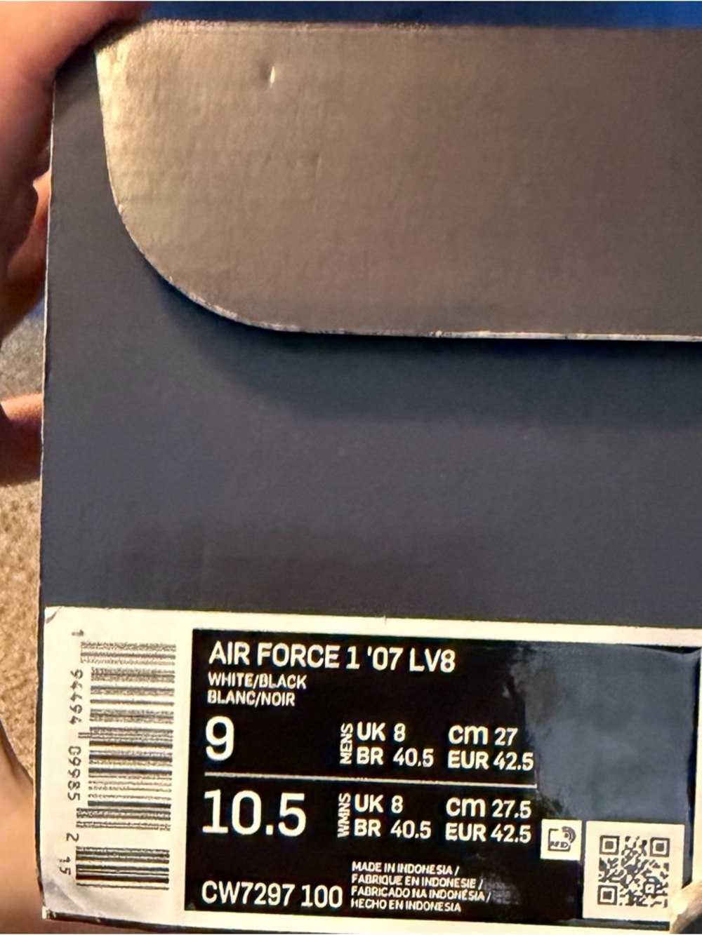 Nike Air Force 1 Low "NY vs NY" sneaker - Picture 8 of 8